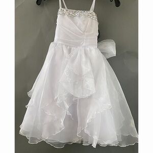 STRAPLESS Dress w Ruffle Skirt